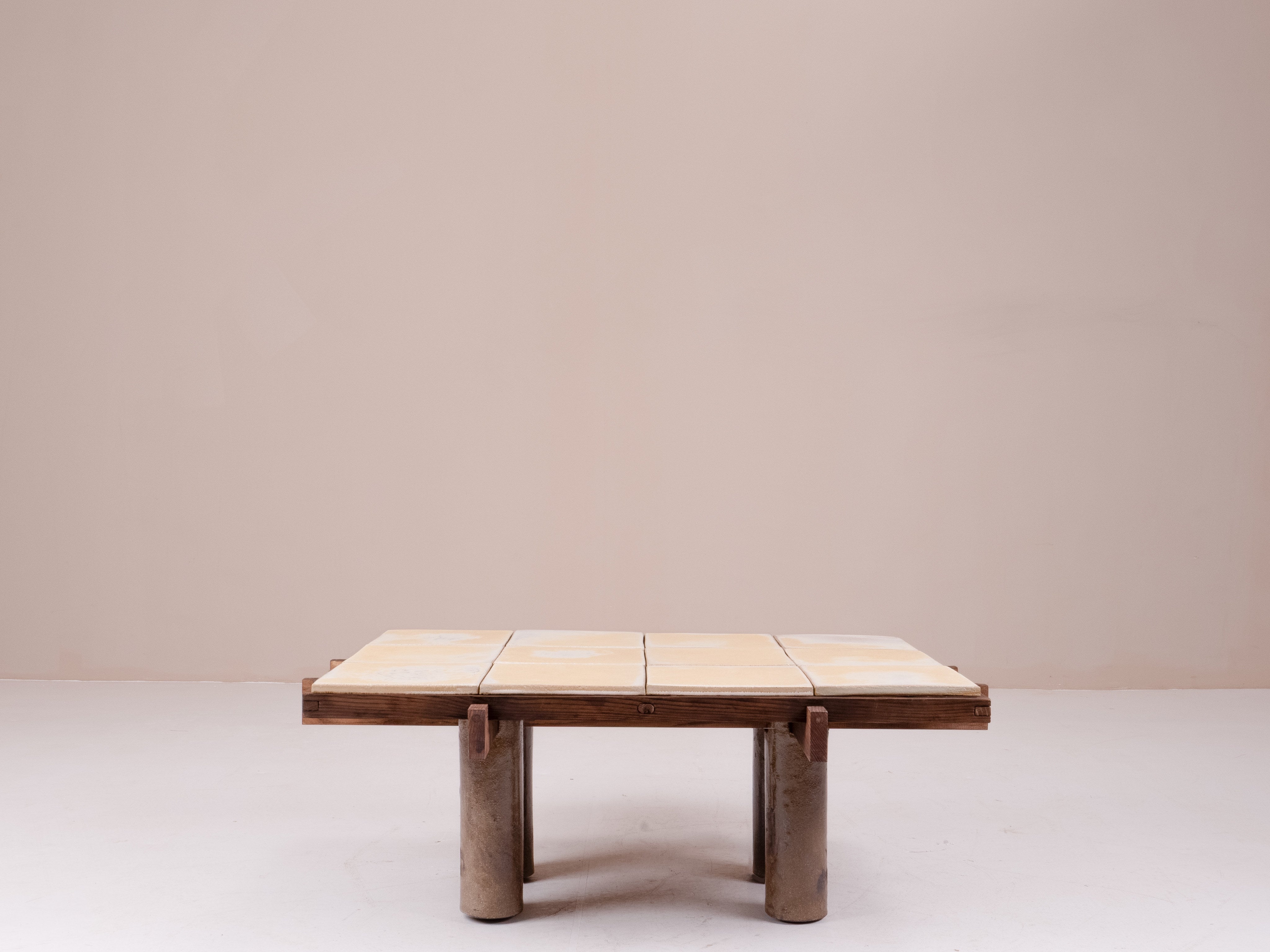 Wabi-Sabi Side Table in Wood & Clay - The Oblist Exclusive Finish - "La Taulo" Collection — detail view