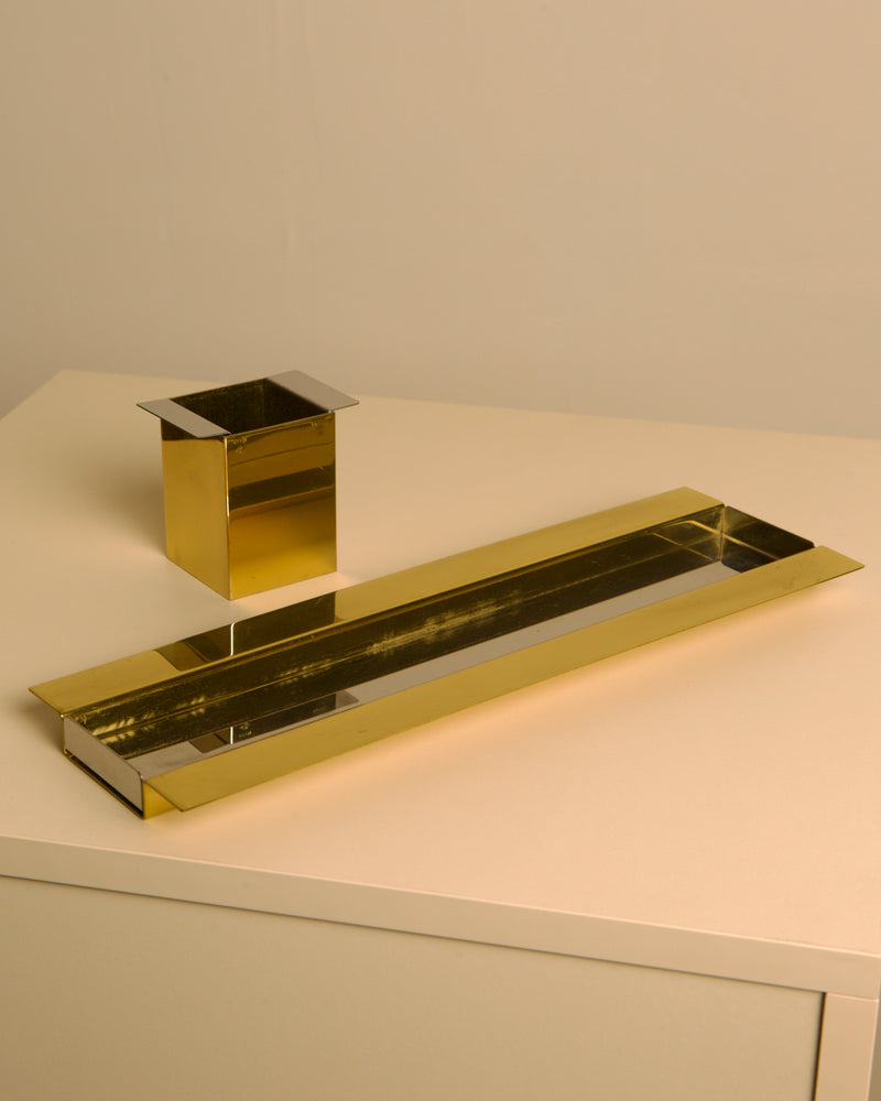Gold metal desk accessories set with rectangular tray and cube holder