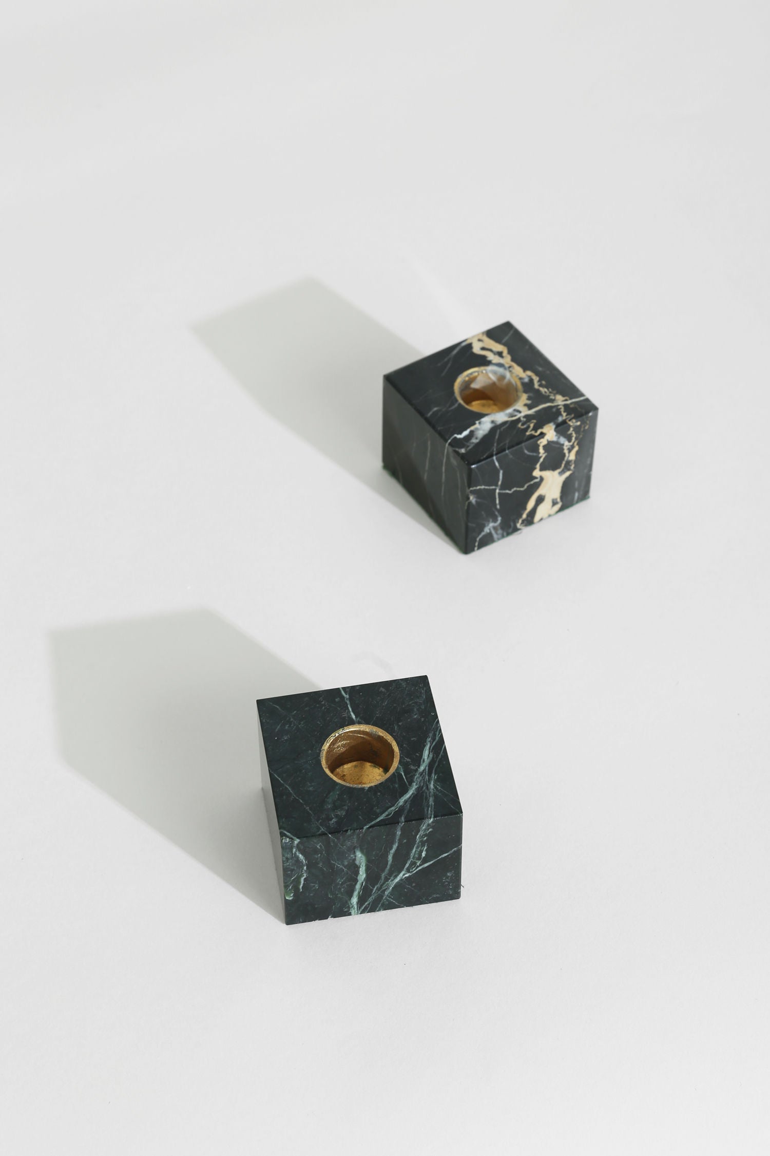 Nero Portoro Candleholder Set — top view on white surface