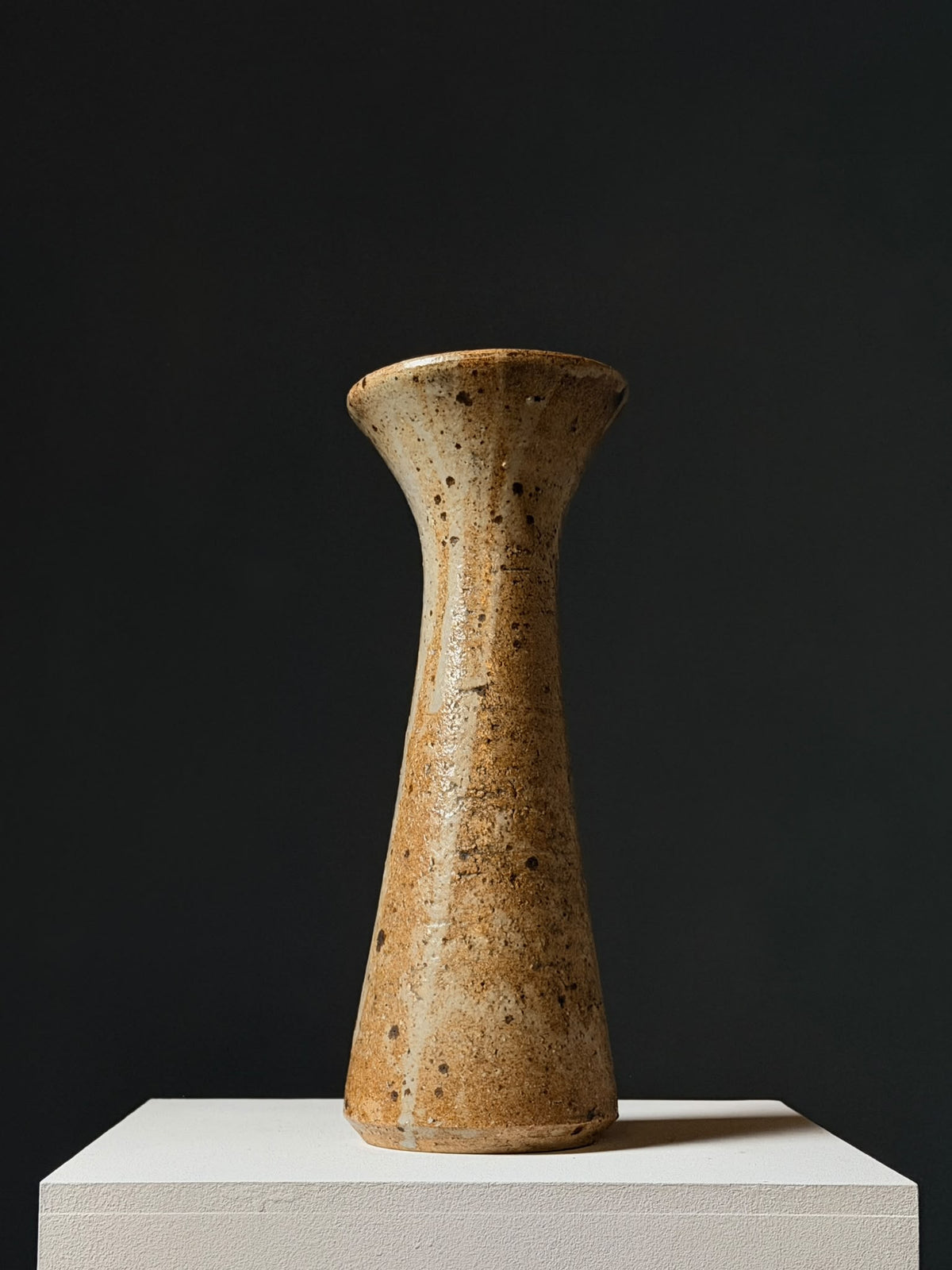 Large glazed stoneware vase, La Borne, France, circa 1960. — side angle