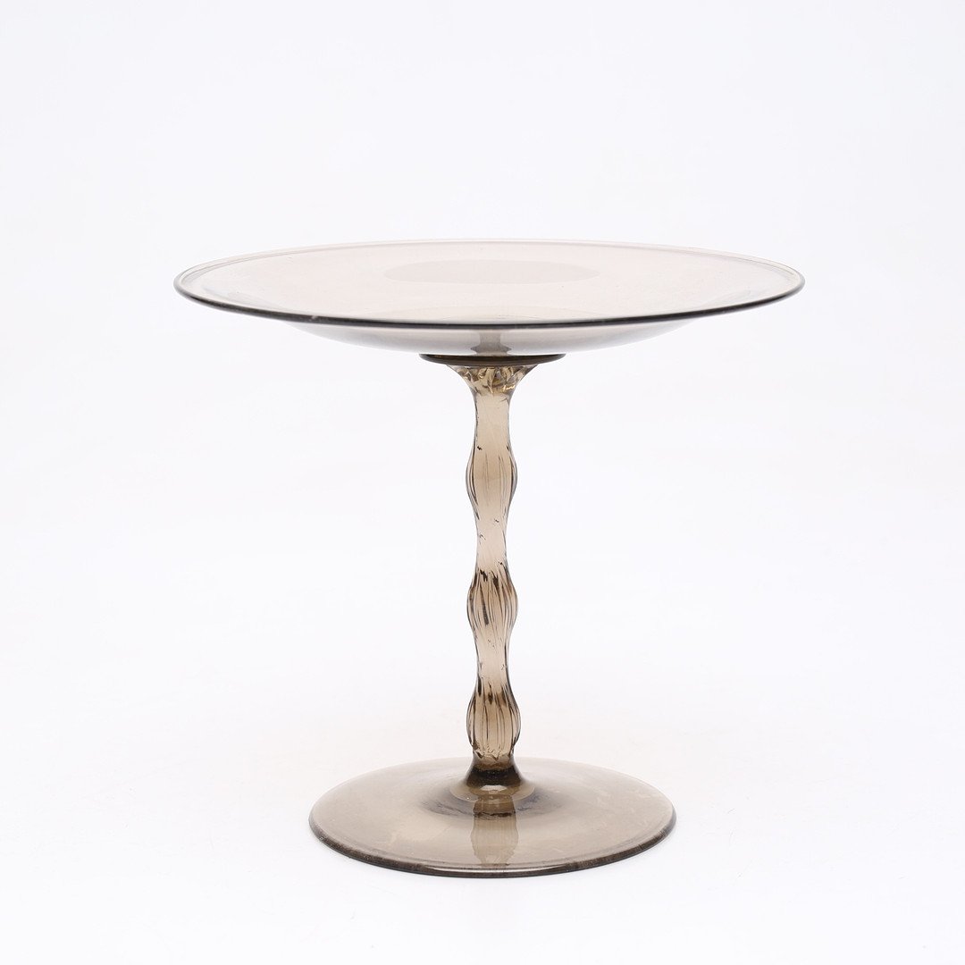 Glass tazza by Simon Gate for Sandvik/Orrefors — lifestyle setting