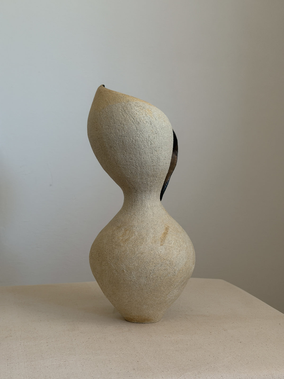 Minimalism Vase in Ceramic | Sculptural Vase | Ceramic Sculpture — lifestyle setting
