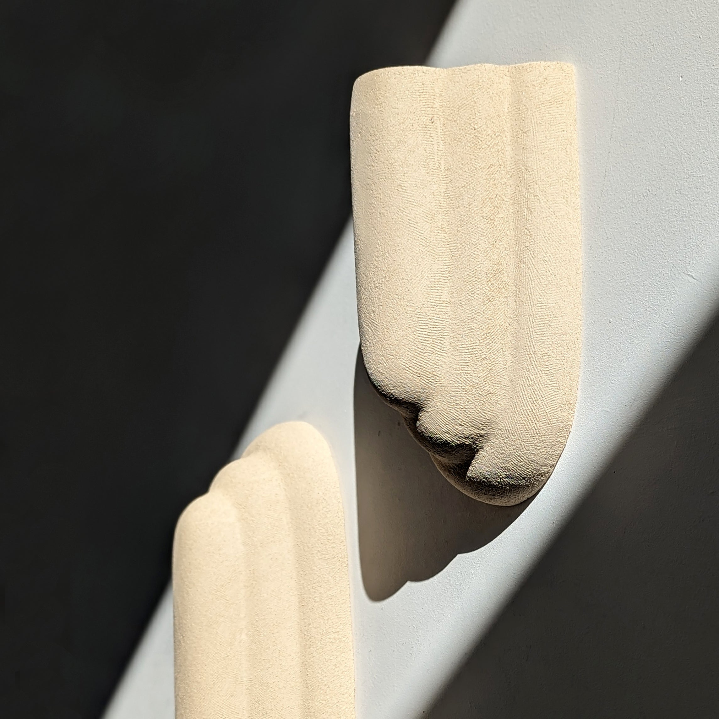 Wall light ABANICO — side angle