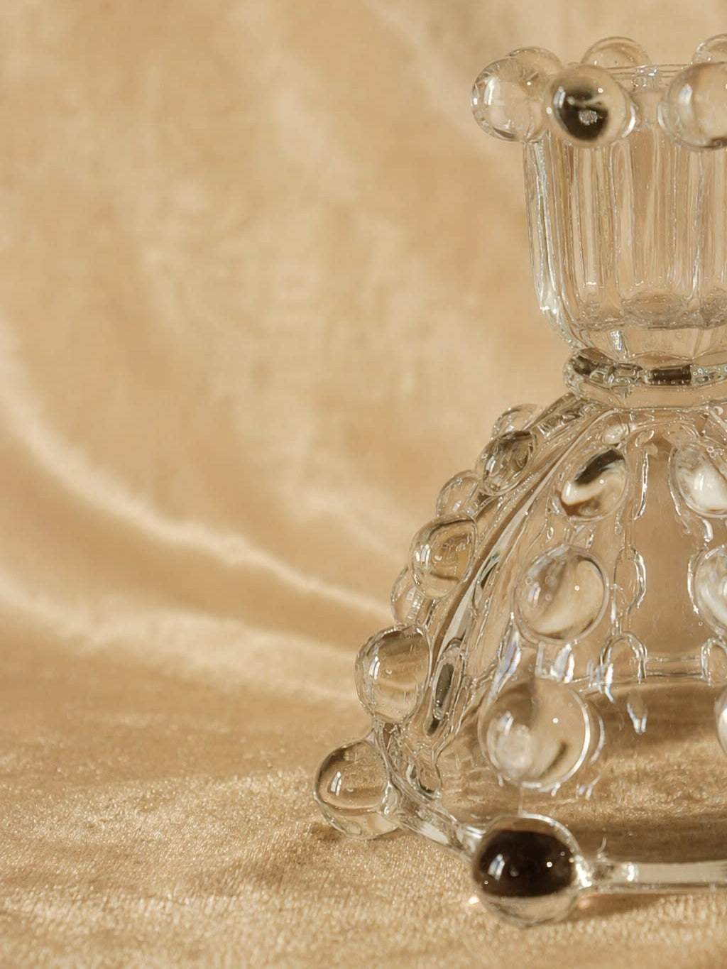 Set of 2 Candle Holders in Glass — close-up