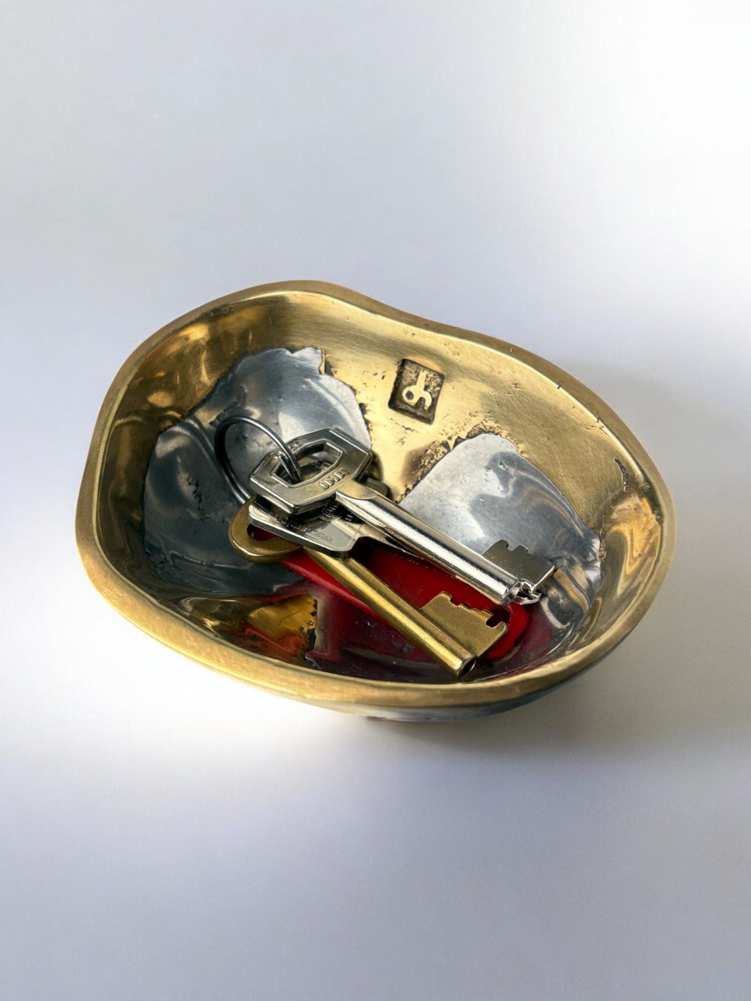 Brutalist Vide-poches by David Marshall, Spain, 1970s — side angle showing brass bowl with keys