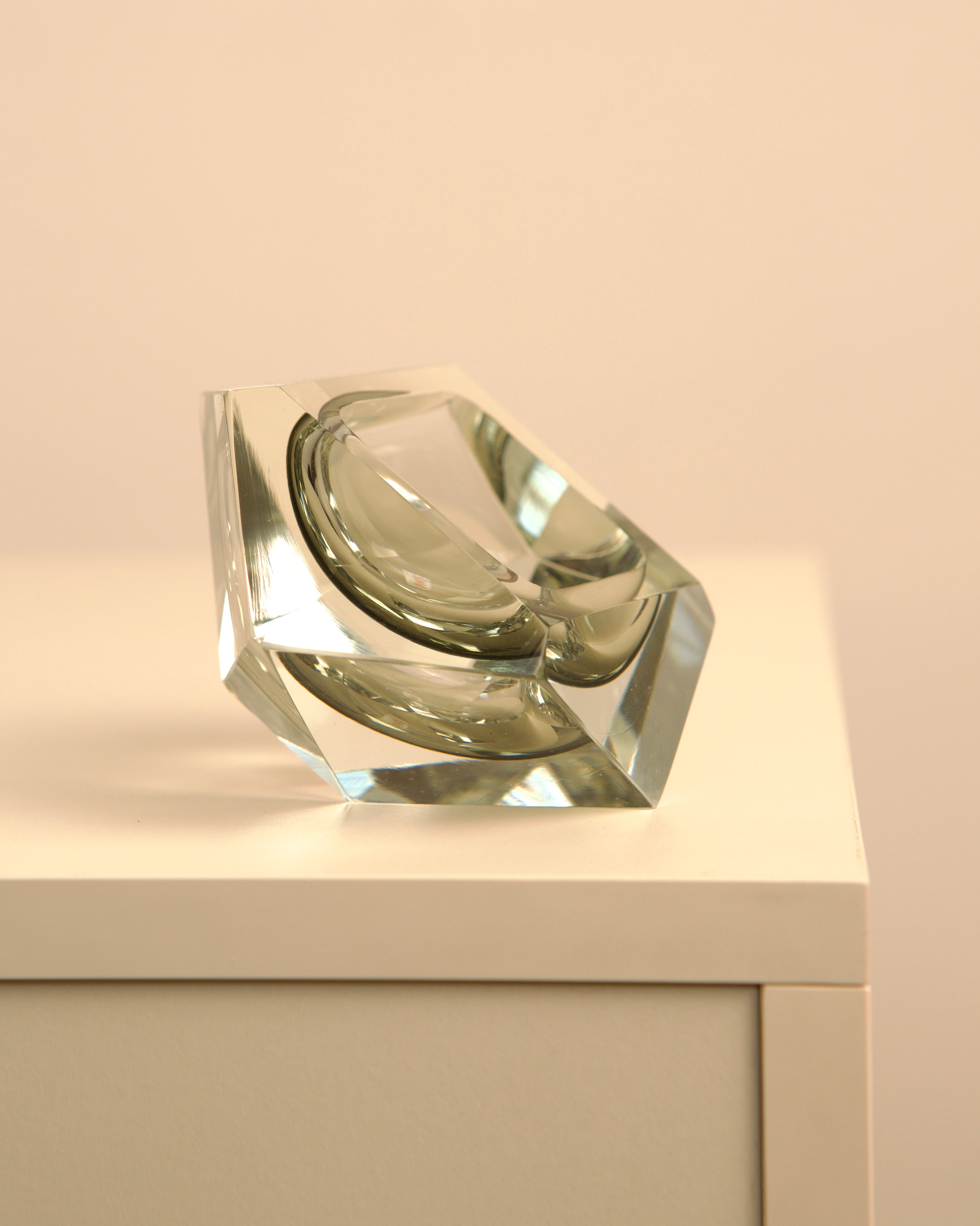Murano glass vide-poche by Flavio Poli, sculptural profile view