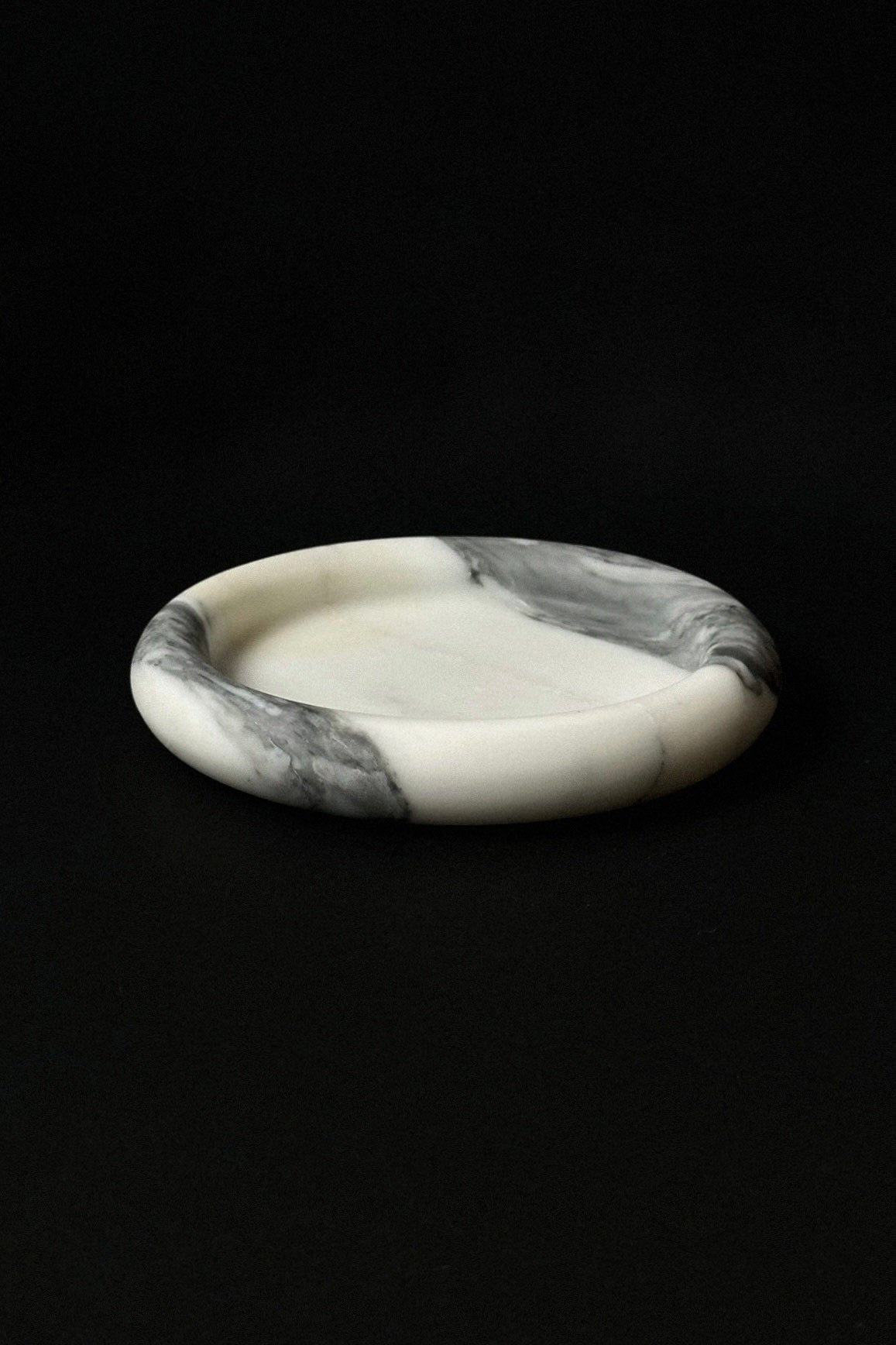 'RITUALIA' bowl by CARRARA Studio | The Oblist