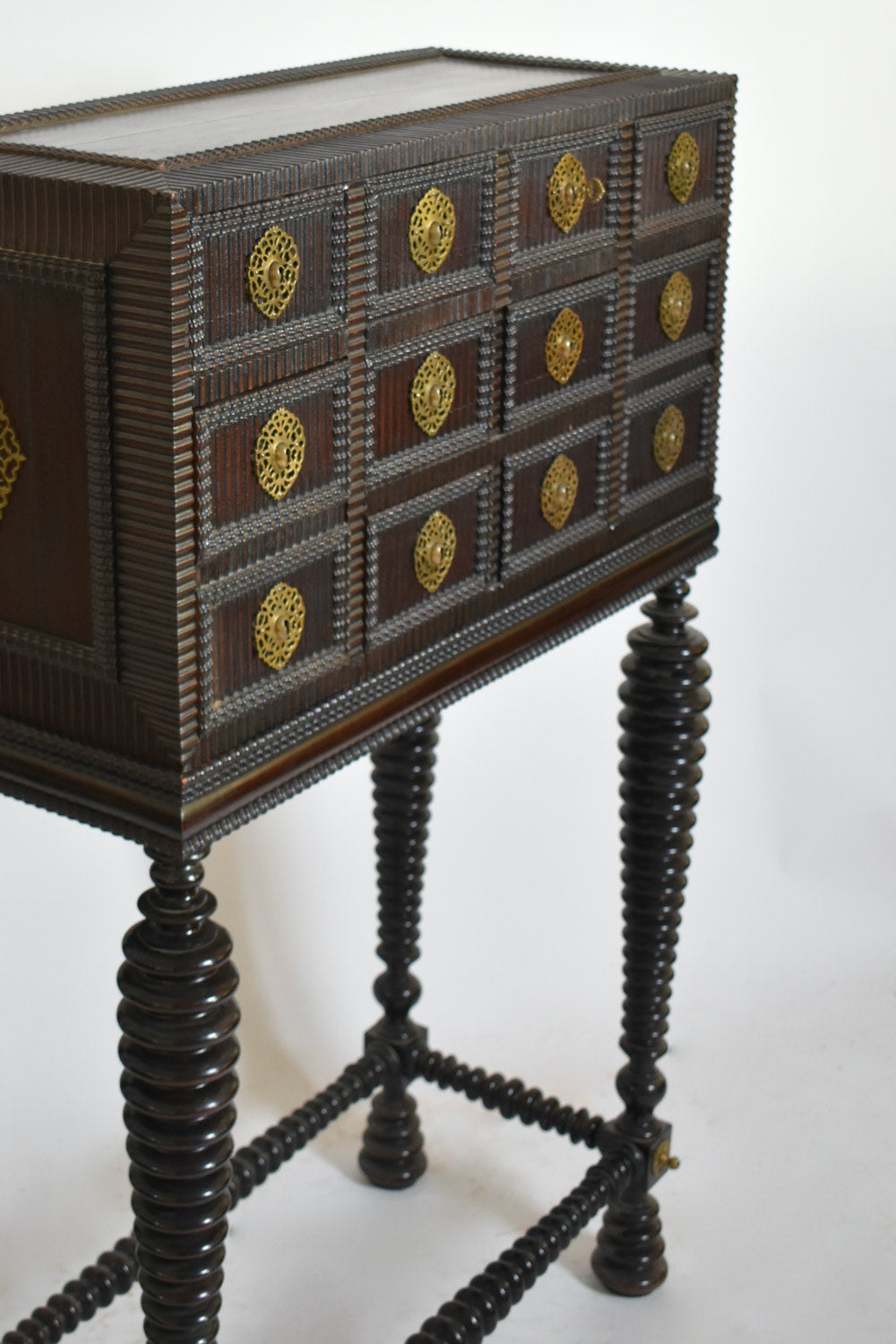 Turned wood cabinet, XIXth c. — close-up