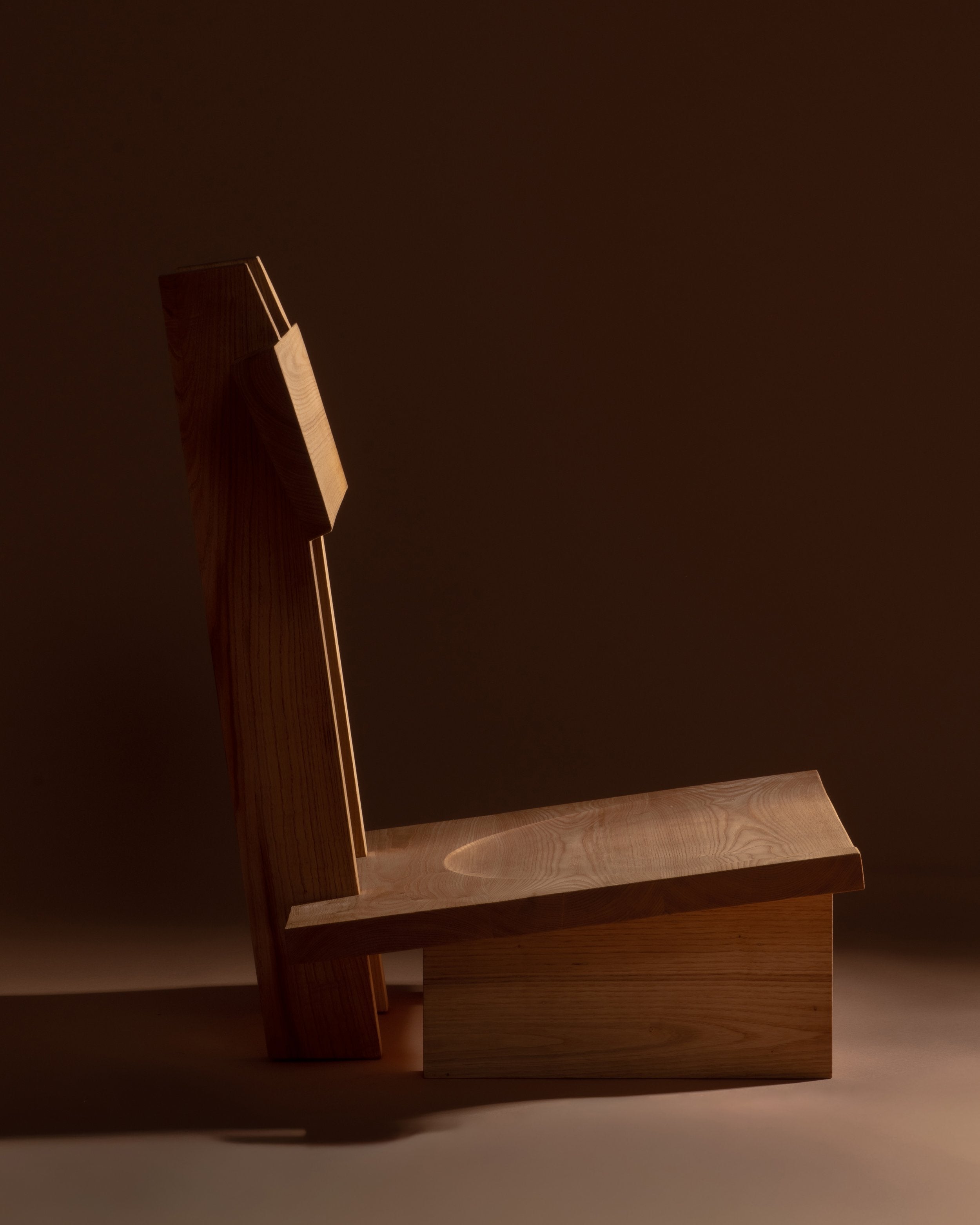 Low Reader — view 9