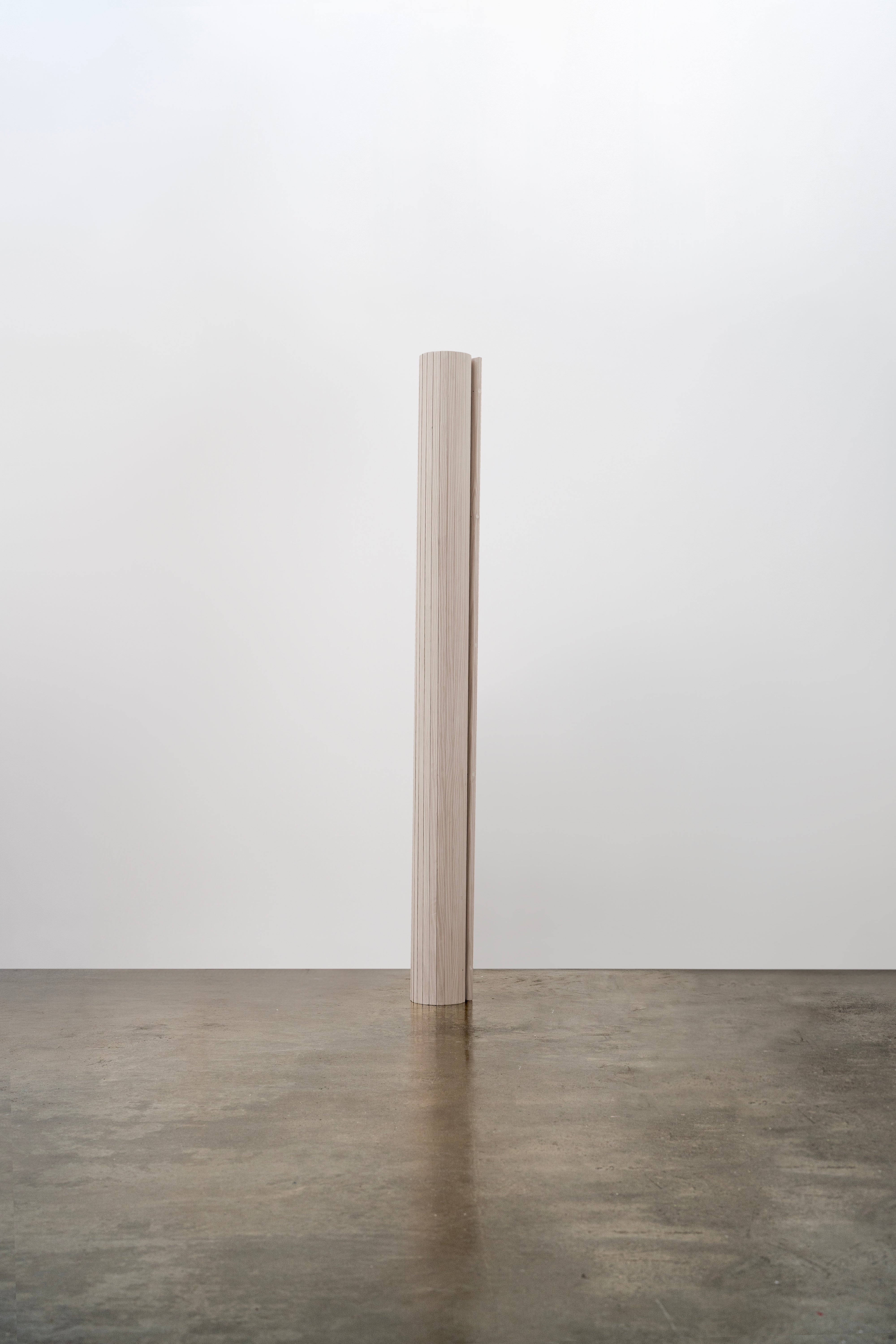 Tambour Screen in White Pine by Tom Roberts