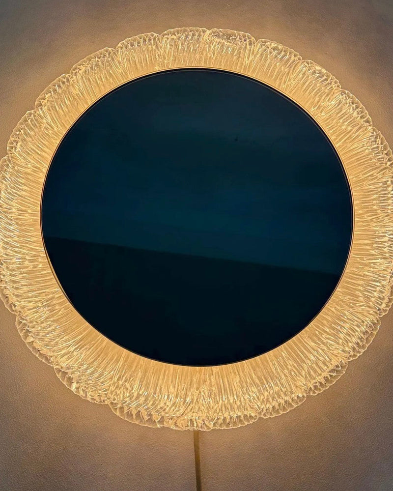 Illuminated vintage Lucite mirror with textured radial frame detail