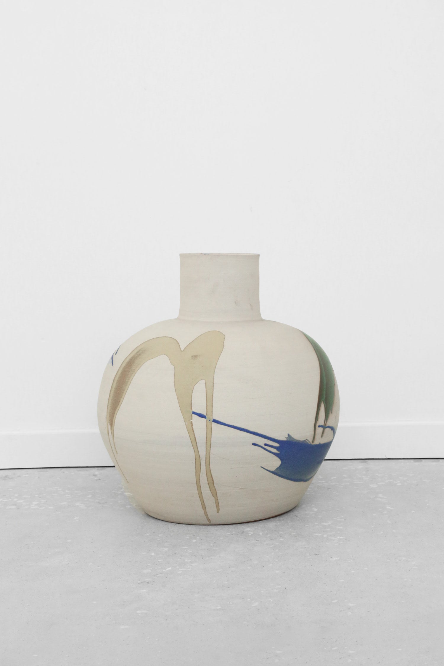 Abstract Studio Pottery by Villa | The Oblist