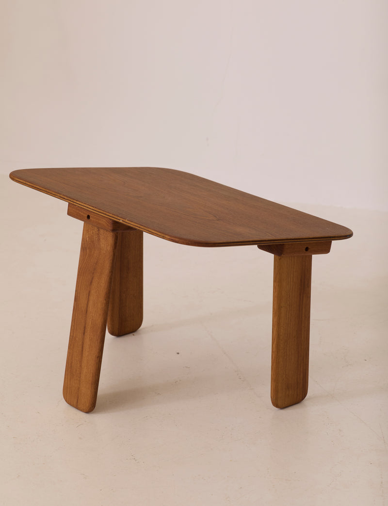 Small dismountable wooden meditation table by Alain Gaubert, France circa 1980 — angled view highlighting smooth wooden surfa