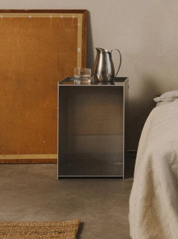 Rivet Box Table | Aluminum