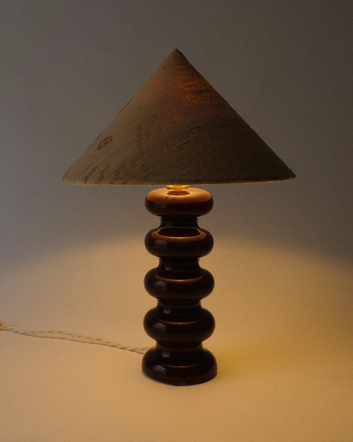 Sculptural Ceramic Table Lamp — lifestyle setting