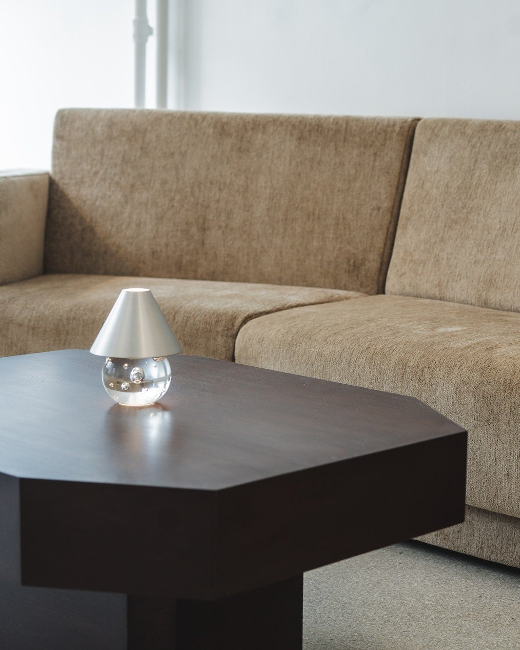 FORSEN COFFEE TABLE — detail view