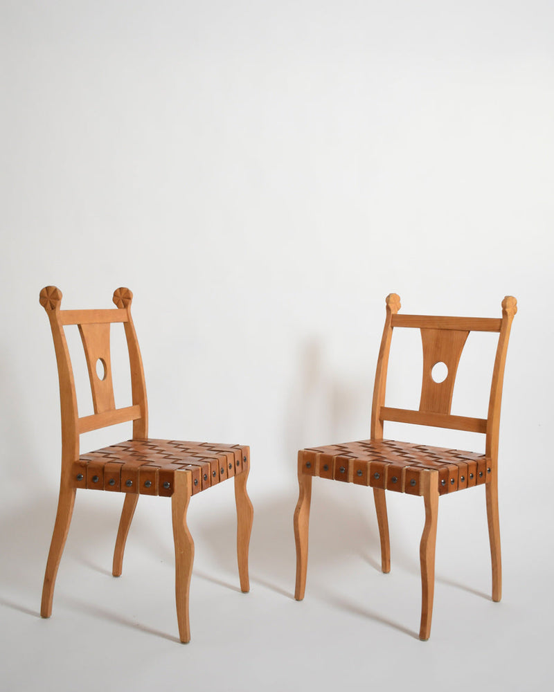 Pair of etruscan oak and leather chairs, 1970s by Barracuda Interiors | The Oblist