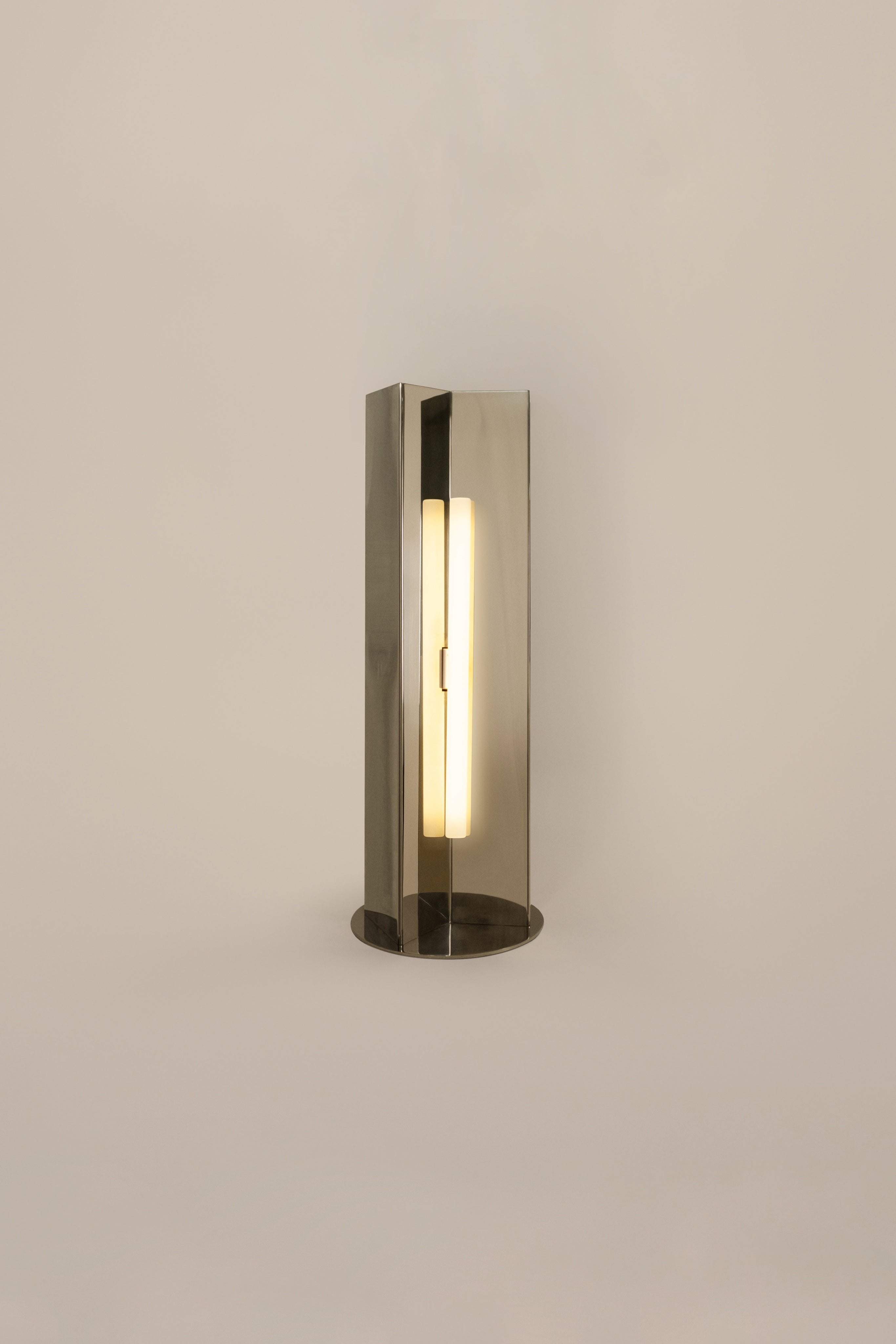 'Arrow' Table Lamp Without Diffuser — side angle
