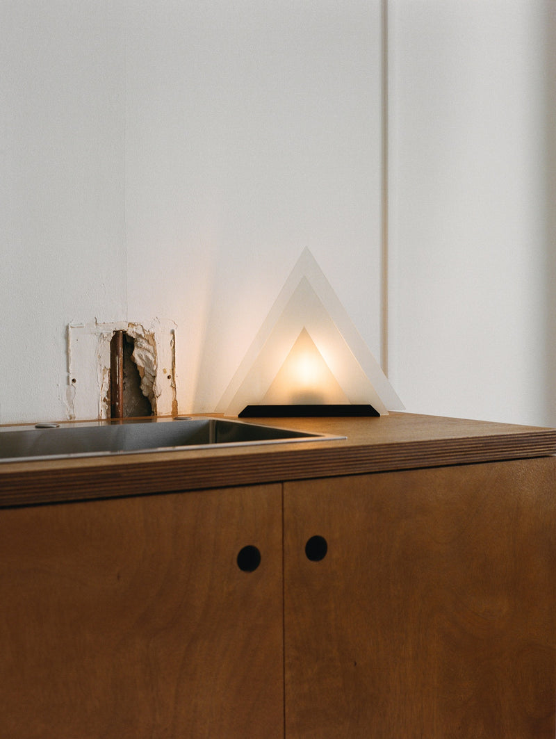 Vintage Glass Pyramid Postmodern Table Lamp C.1980 — detail view