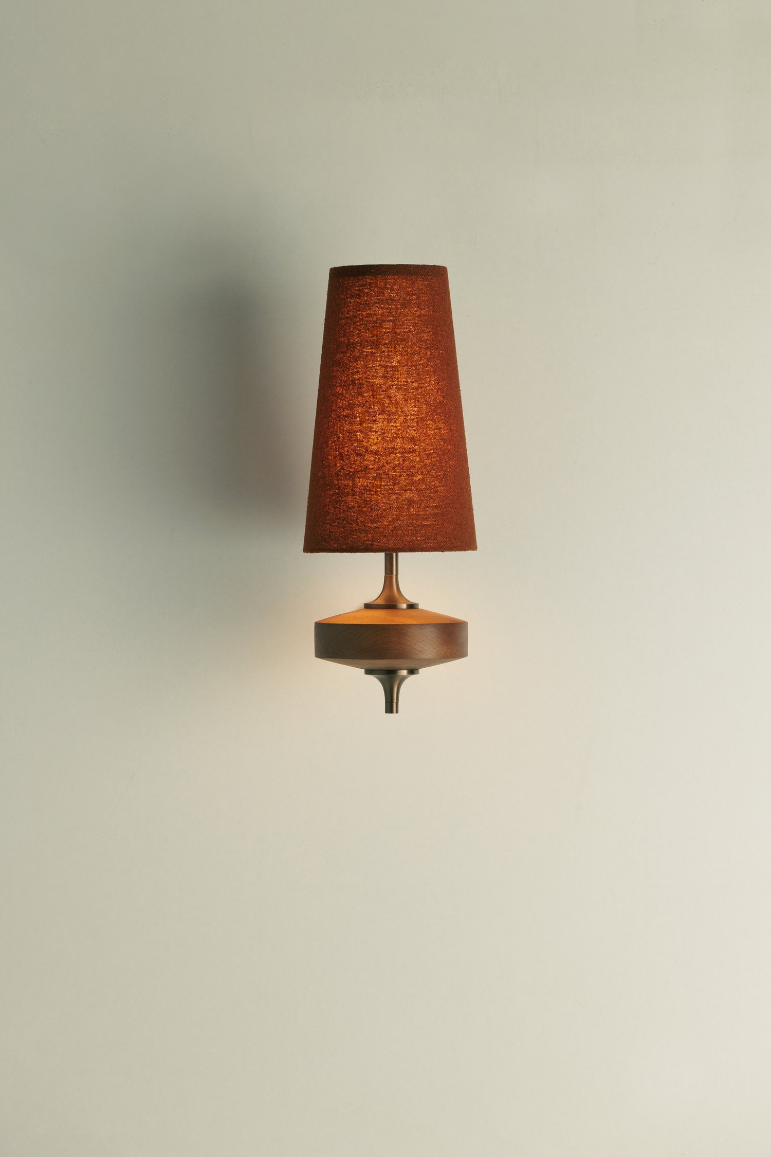 Hour Rho Wall Light — in context