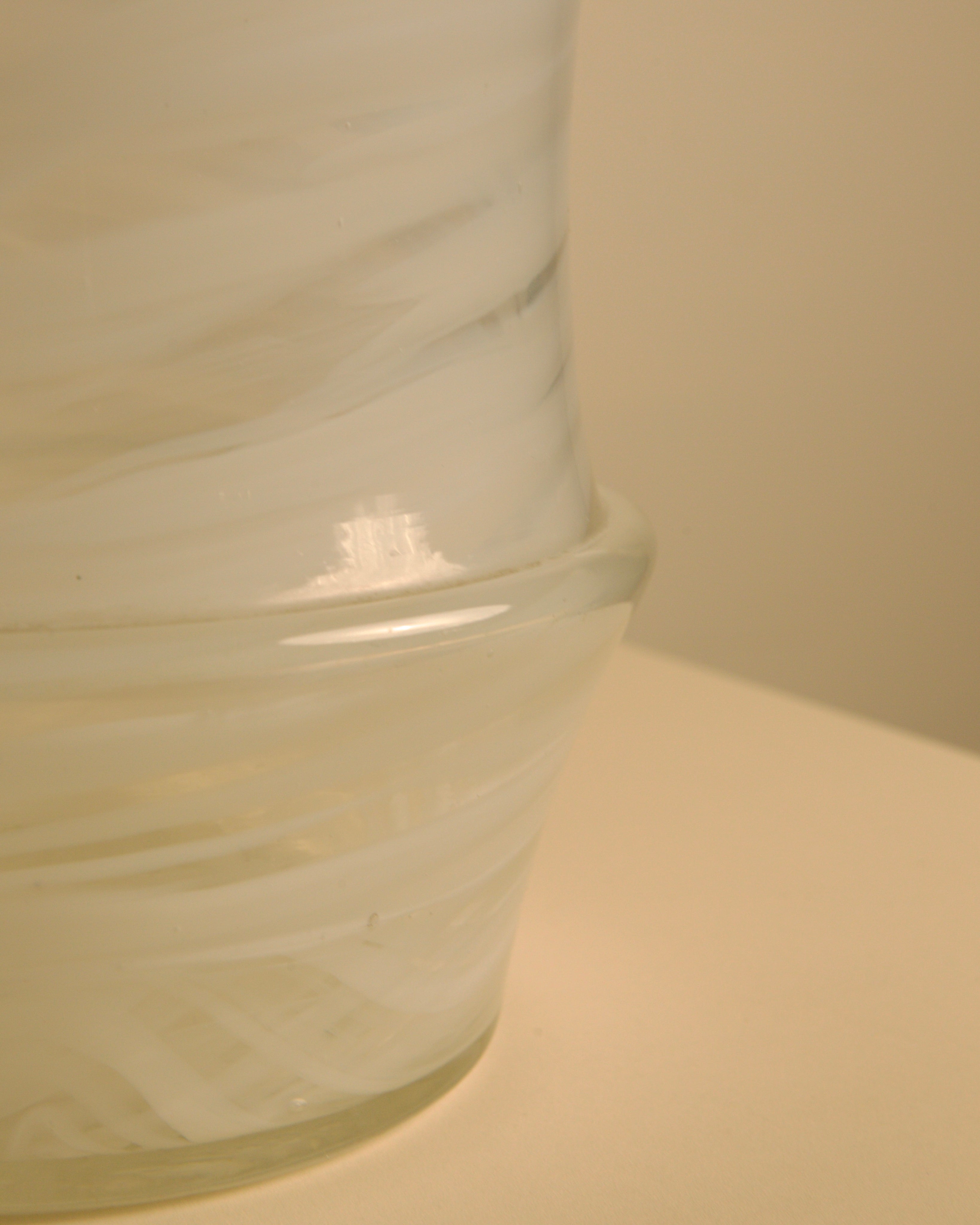Large "Ghost" vase in Murano glass, 1980s — side angle showing smooth white surface