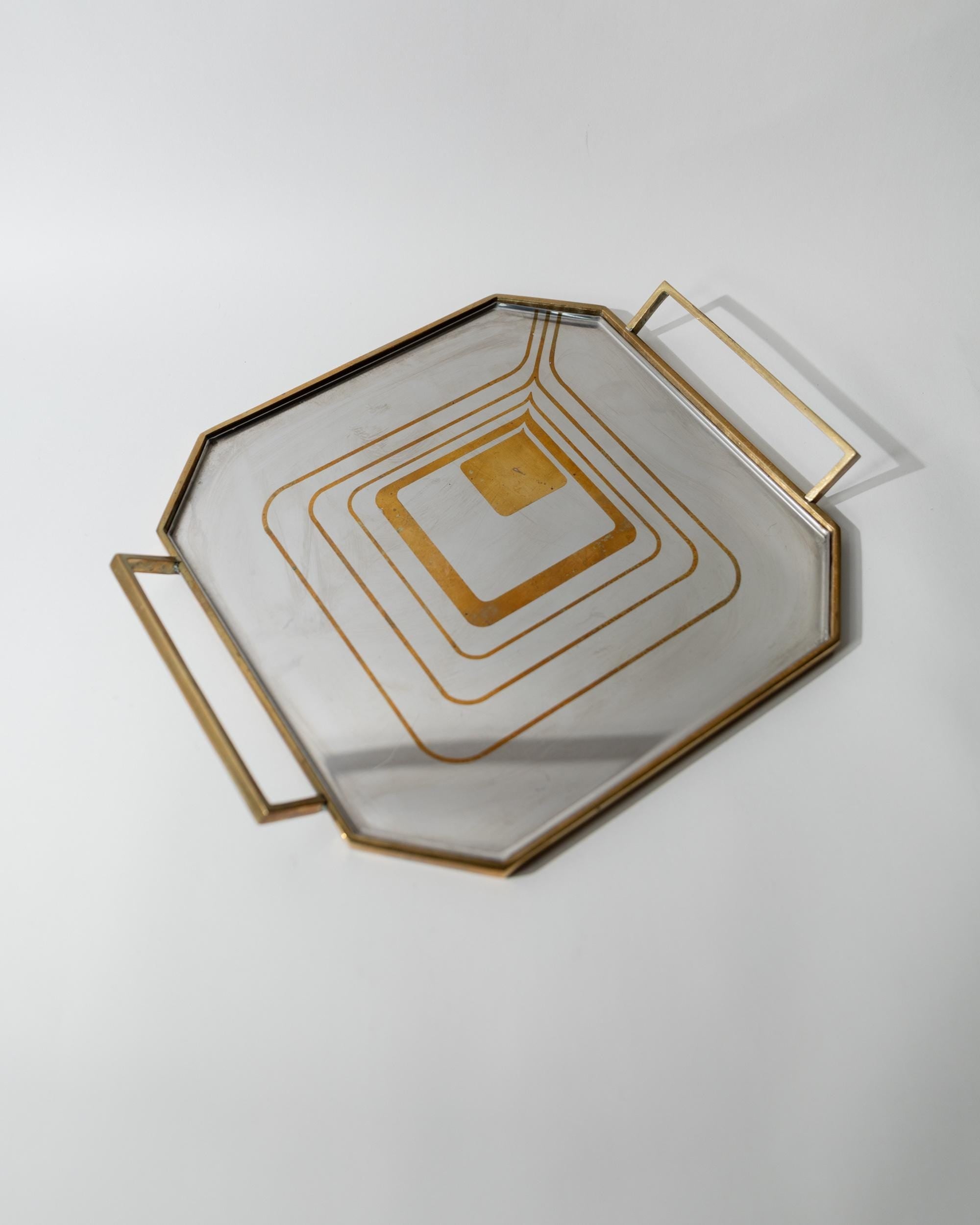 Vintage 1970s Octagonal Stainless Steel Tray, Brass Rim with Mid Century Pattern Design, Polished Serving Tray, Elegant Barware, Gift Idea — view 10