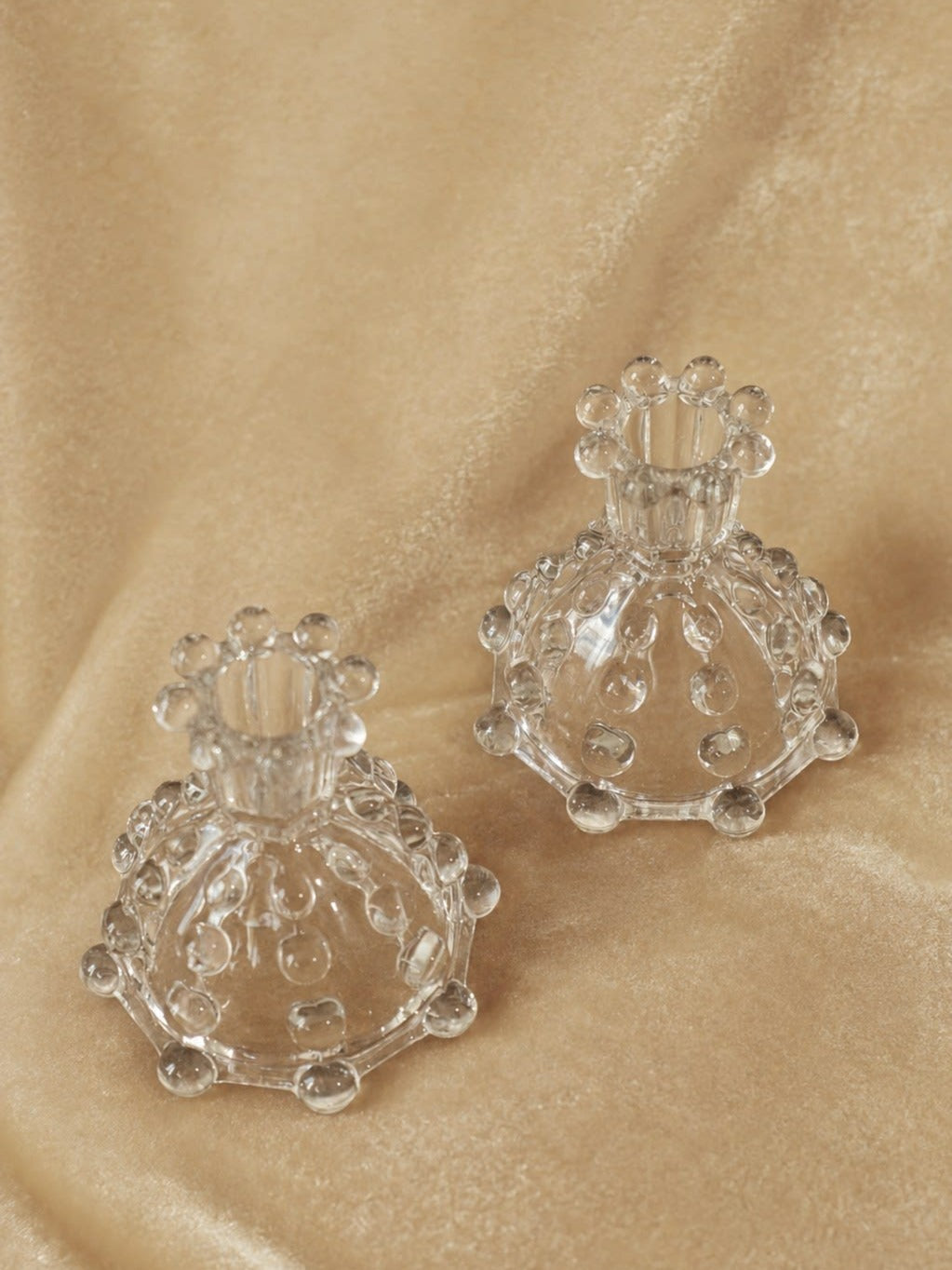 Set of 2 Candle Holders in Glass — detail view