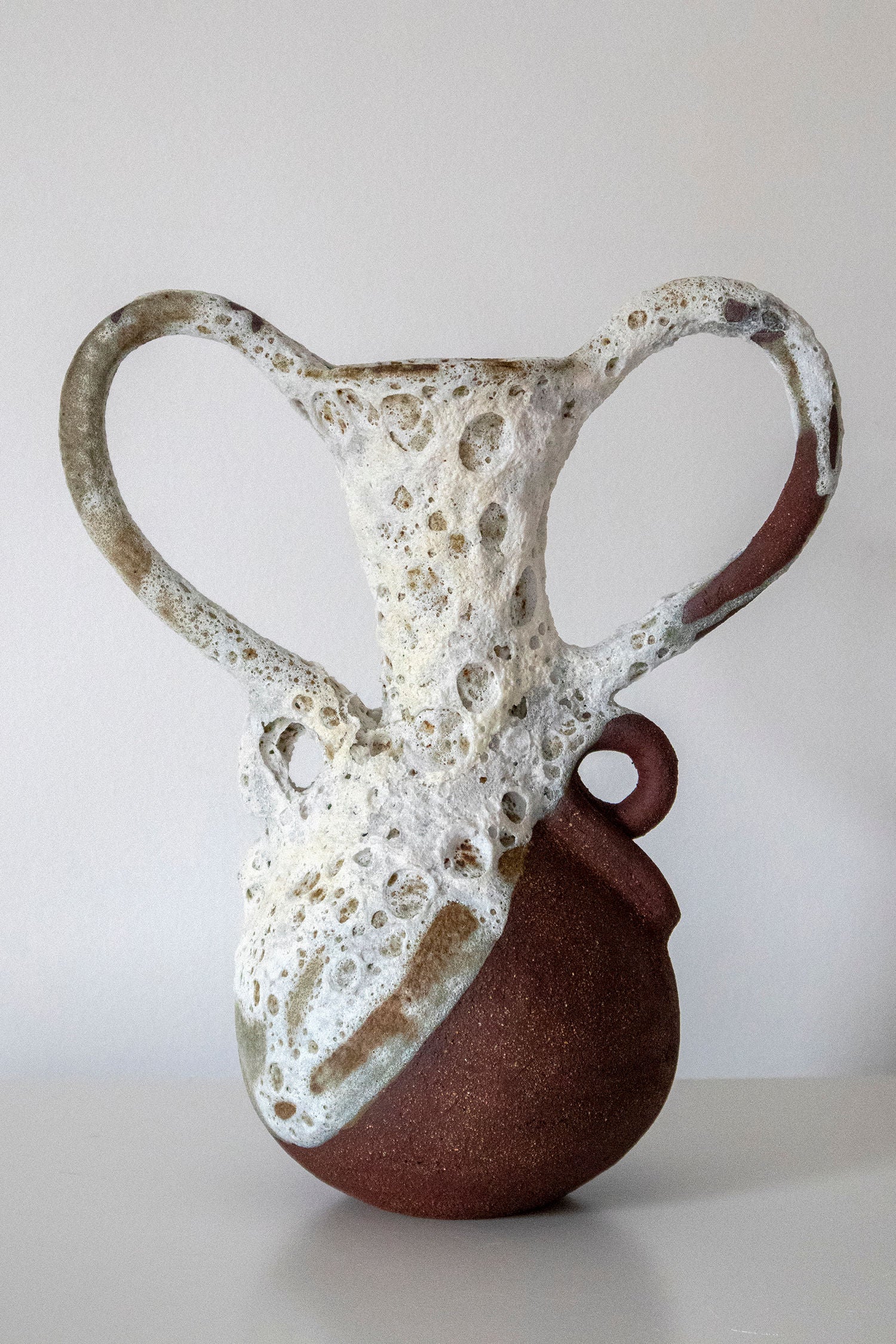 Vases Santa Irini / Amphora 01 Anna Karountzou