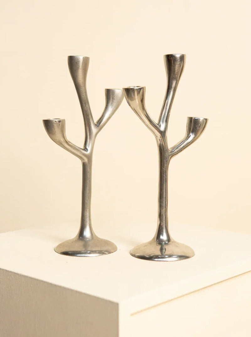  Deux bougeoirs italiens en fonte d'aluminium en forme d'arbres, style vintage des années 80