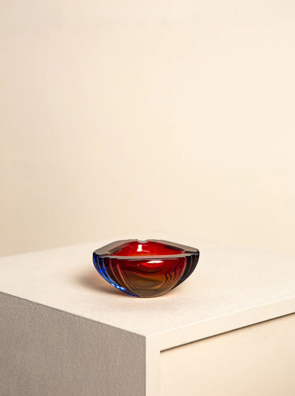 Murano glass vide-poches from the 1980s, featuring vibrant colors and abstract patterns