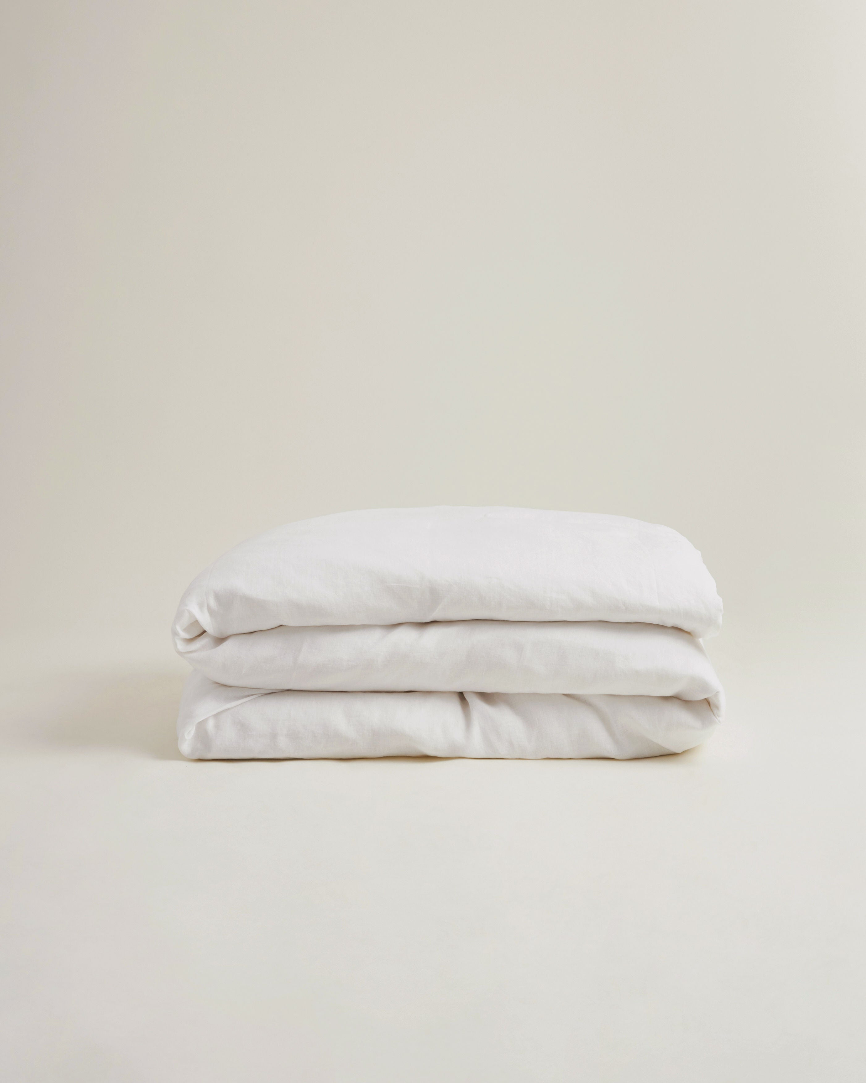 
Durable and long-lasting hemp duvet cover for a comfortable and sustainable sleep experience