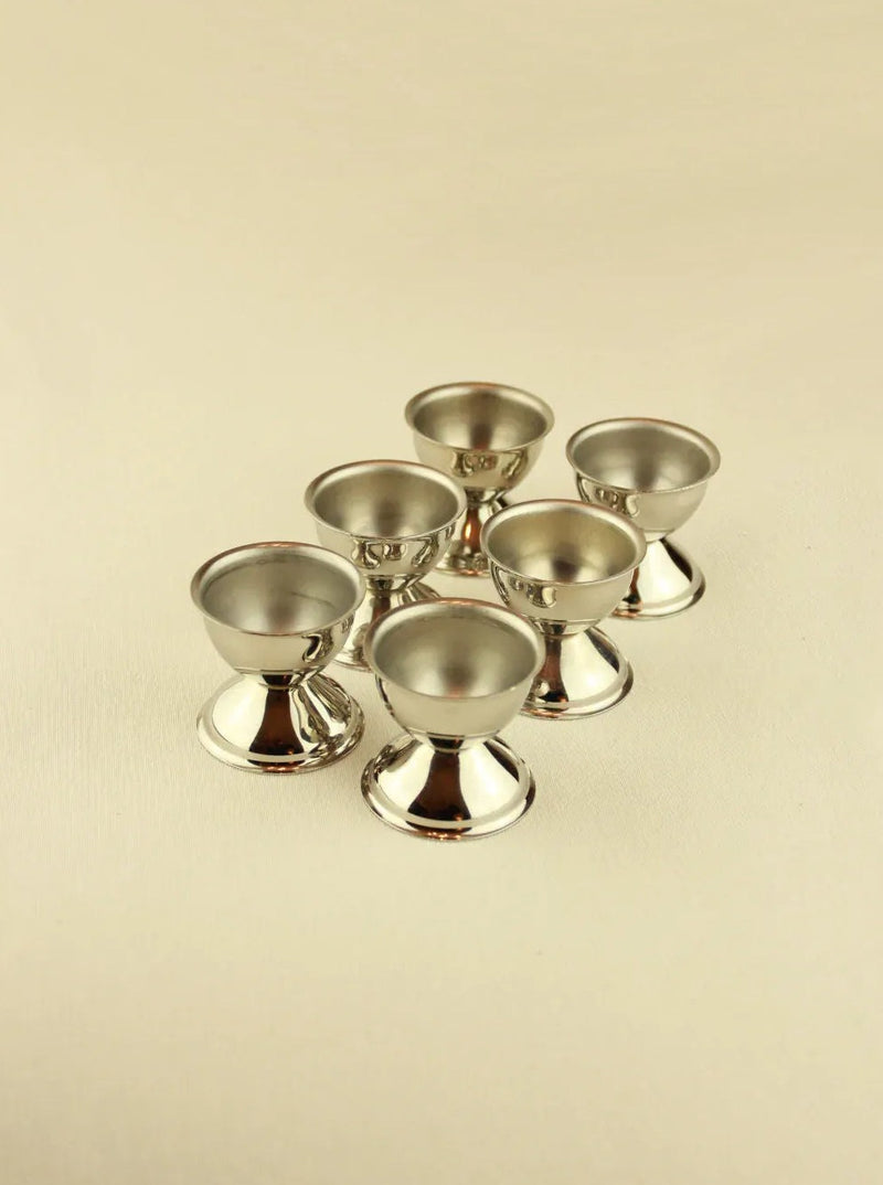 Set of 4 Egg Holders with Stylish and Modern Design