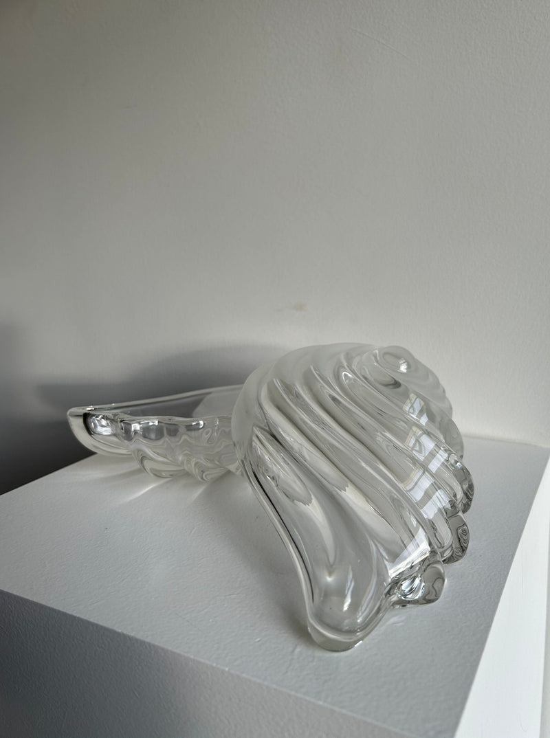 Transparent Glass Butter Dish with Elegant Shell Design