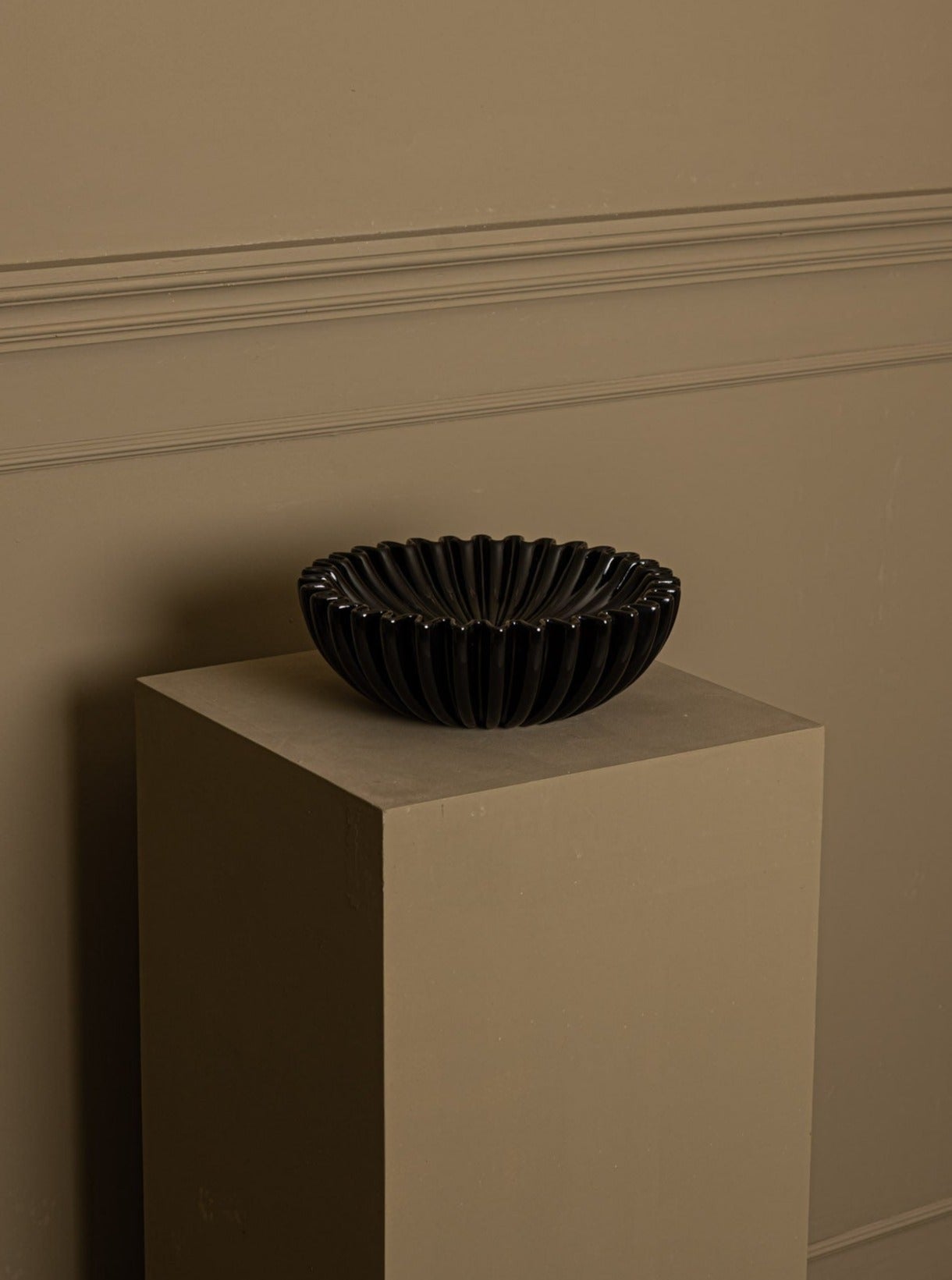 Vide Poches Lotuso Black Ceramic Simone & Marcel