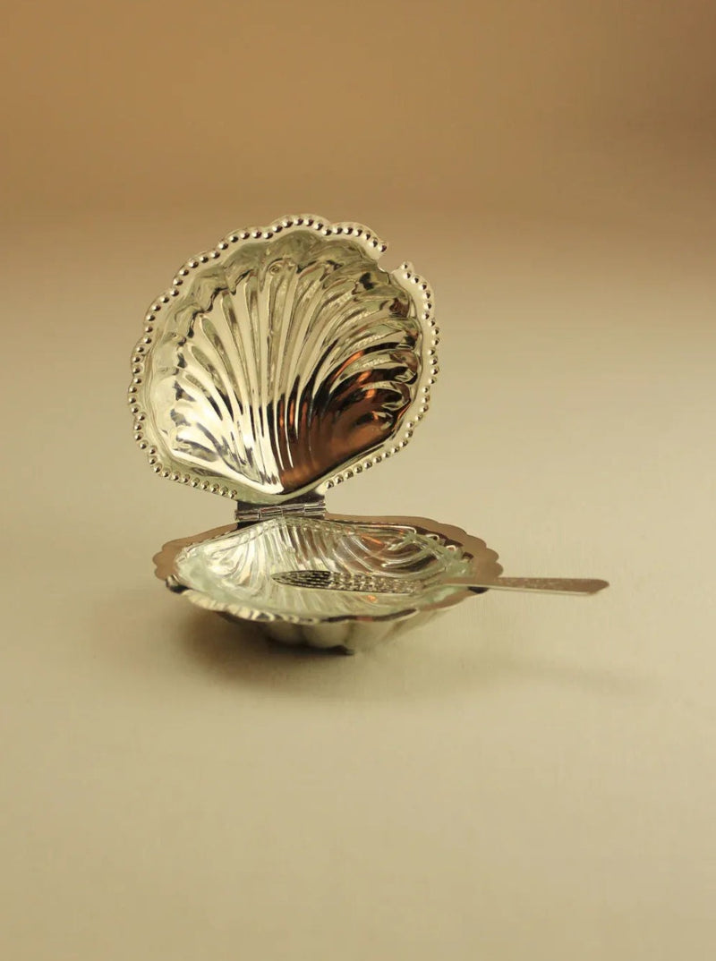Shell-Shaped Butter Dish with Gold Accents and Floral Design
