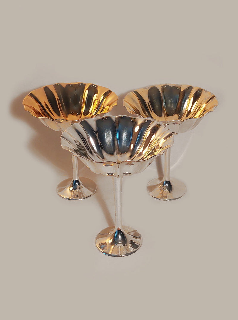 Elegant and stylish silver-plated dessert cups for special occasions