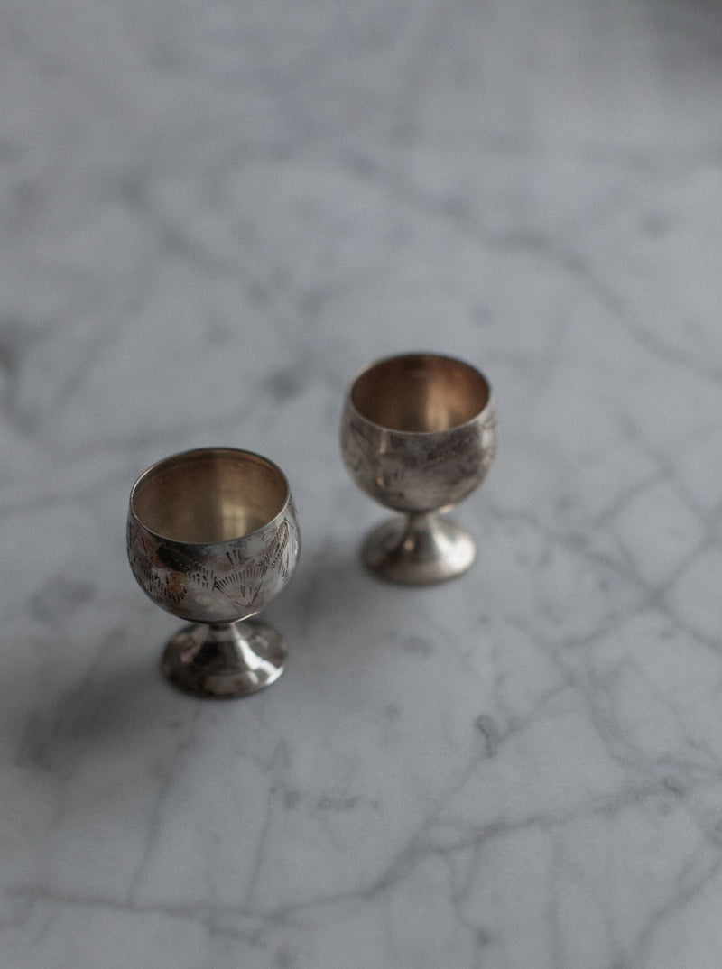 Set of four small, elegant Art Deco cups, perfect for serving espresso or decorative use
