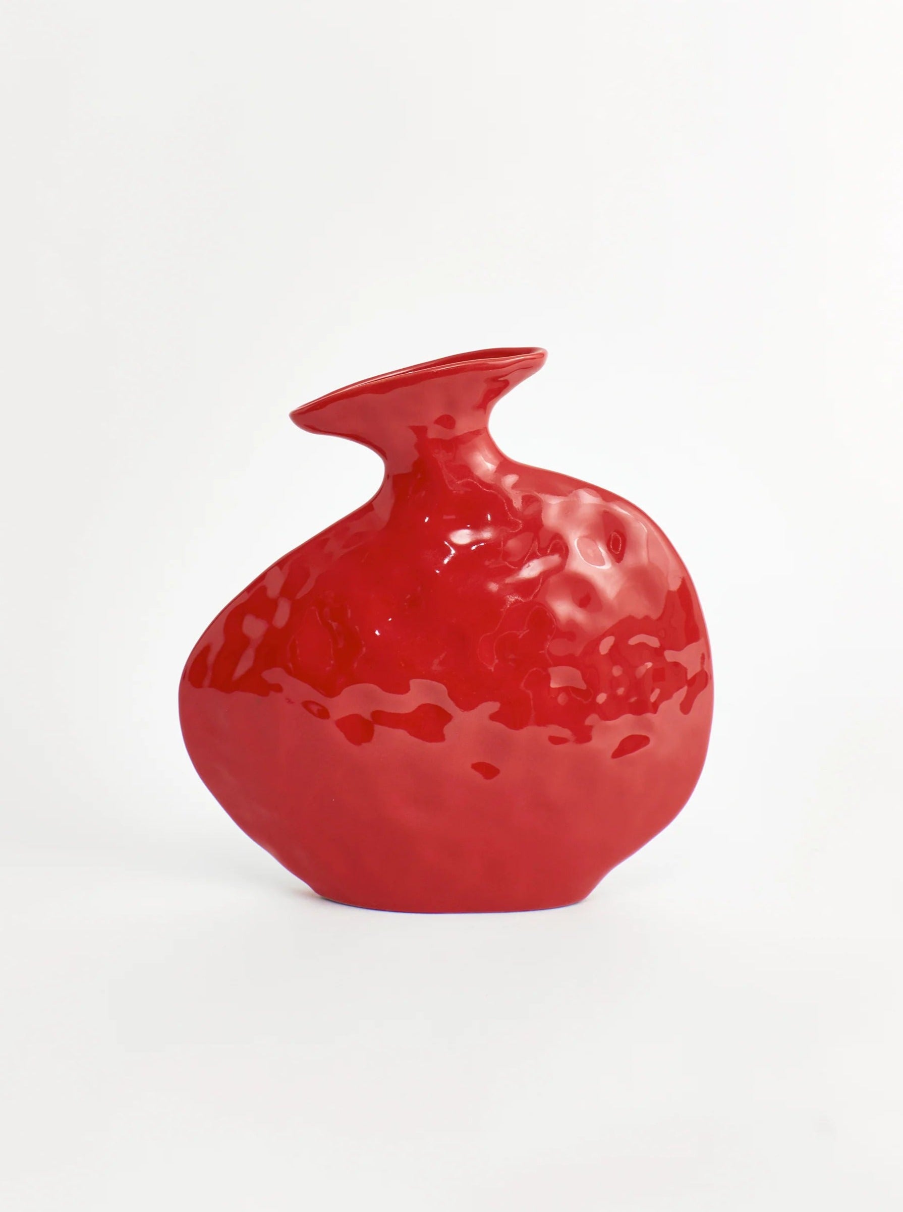 Vases Flat Vase in Red Project 213A