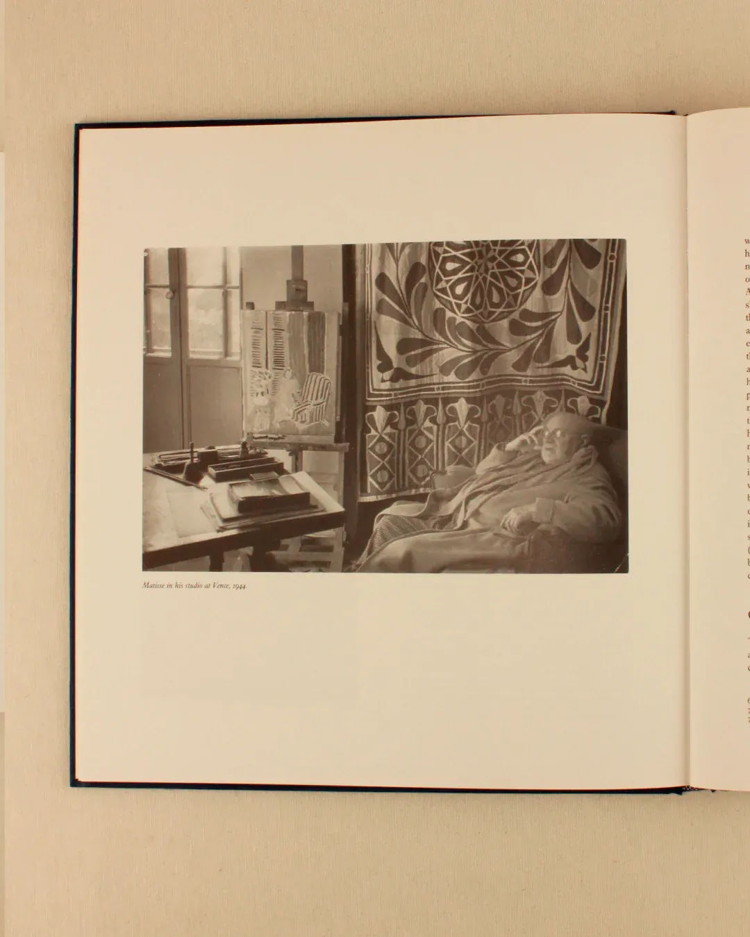  Page displaying Matisse's 'La Danse' and 'La Musique' in the book