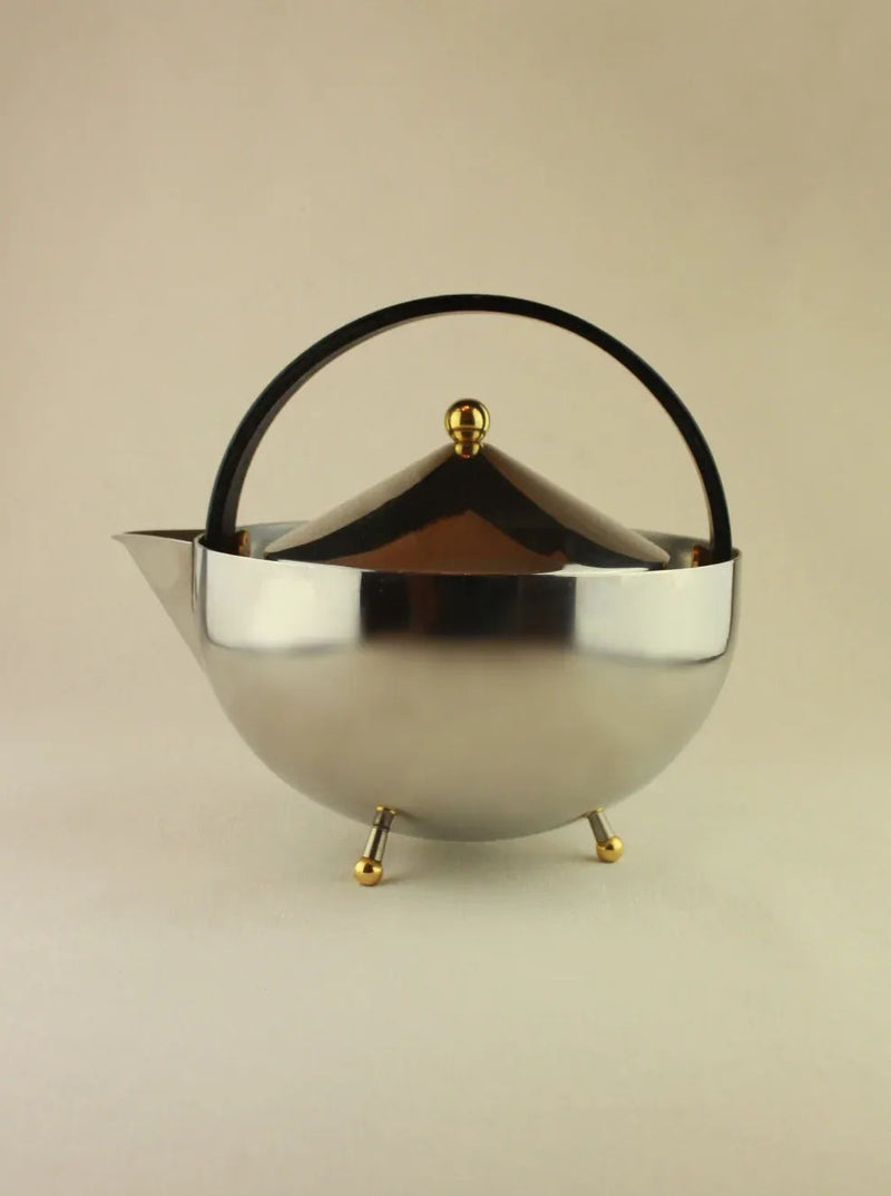 Teaball Teapot by Carsten Joergensen, a stylish and modern teapot design with a stainless steel infuser 