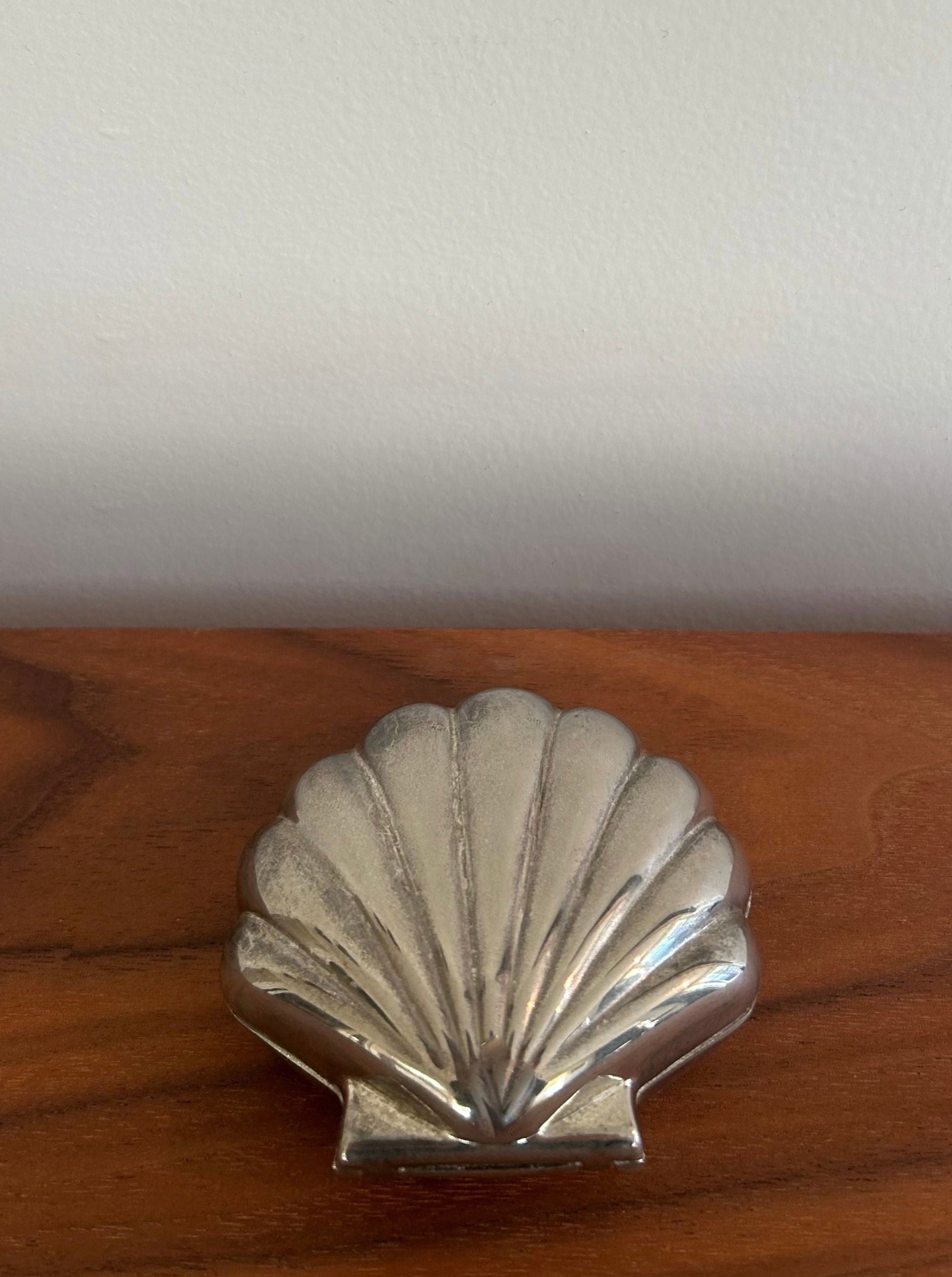 Vintage Shell Box | The Oblist