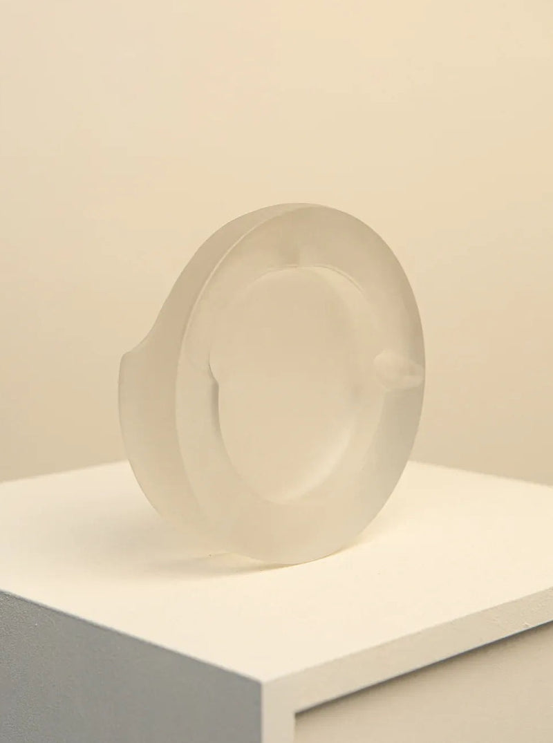 Vintage 1970's Arnolfo di Cambio ashtray from the 'Azteca Collection' designed by Fabio Frontini, featuring a geometric pattern and made of high-quality glass